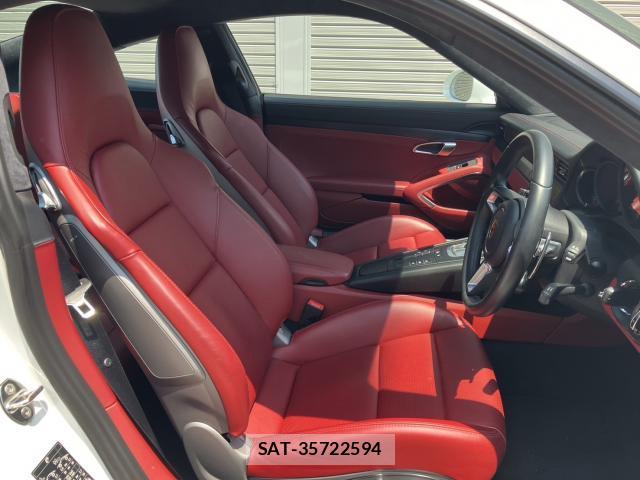 Porsche 911 2017-09 7810179-5