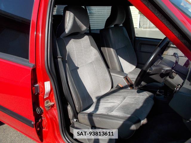 Volvo 940 ESTATE 1995-12 7806239-9
