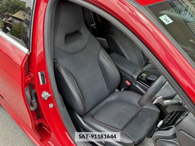 Mercedes Benz A-CLASS 2019-08 7797016-5