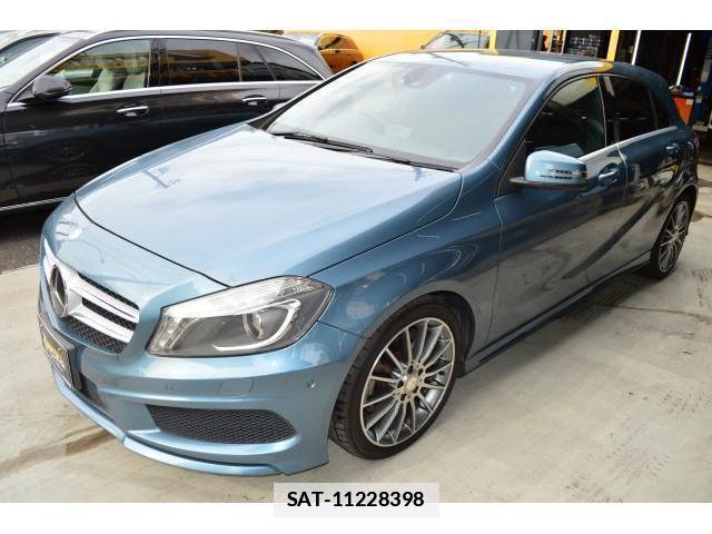 Mercedes Benz A-CLASS 2015-04 7799560-1