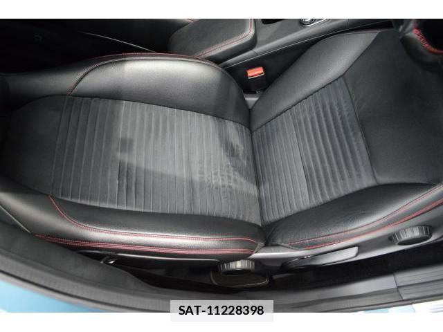 Mercedes Benz A-CLASS 2015-04 7799560-11