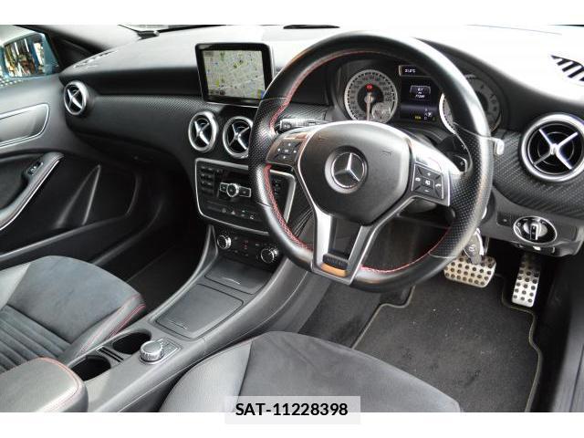 Mercedes Benz A-CLASS 2015-04 7799560-12