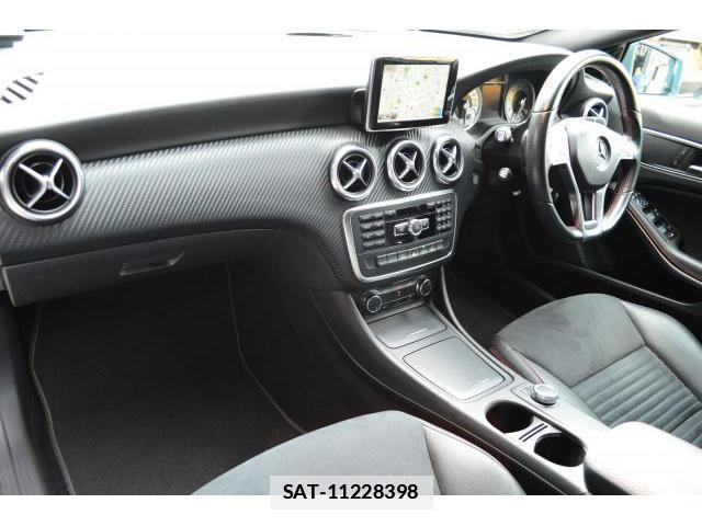 Mercedes Benz A-CLASS 2015-04 7799560-14