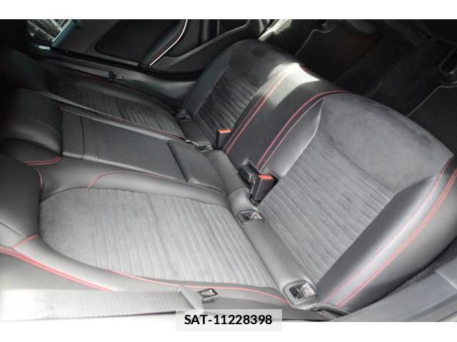 Mercedes Benz A-CLASS 2015-04 7799560-15