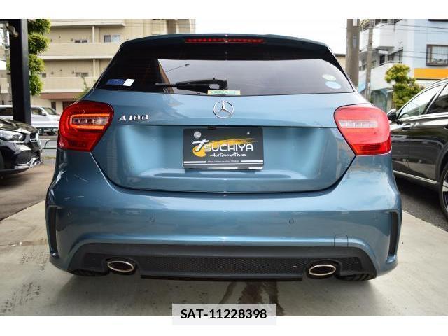 Mercedes Benz A-CLASS 2015-04 7799560-5