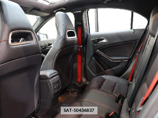 Mercedes Benz A-CLASS 2015-11 7799576-4
