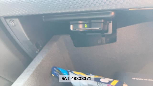 Mercedes Benz A-CLASS 2016-07 7800498-14