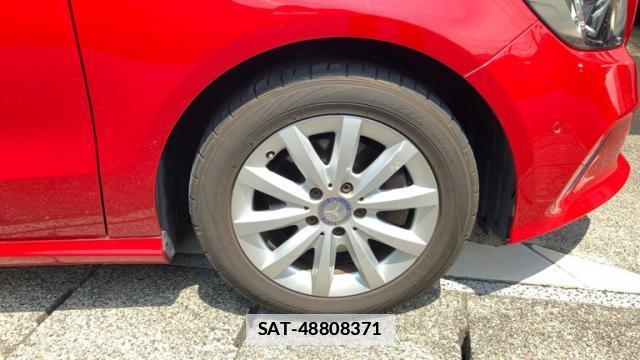 Mercedes Benz A-CLASS 2016-07 7800498-3