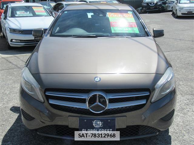 Mercedes Benz A-CLASS 2013-08 7802694-1