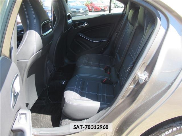 Mercedes Benz A-CLASS 2013-08 7802694-17