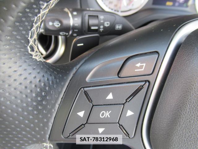 Mercedes Benz A-CLASS 2013-08 7802694-9