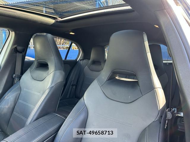 Mercedes Benz A-CLASS 2019-06 7803611-15