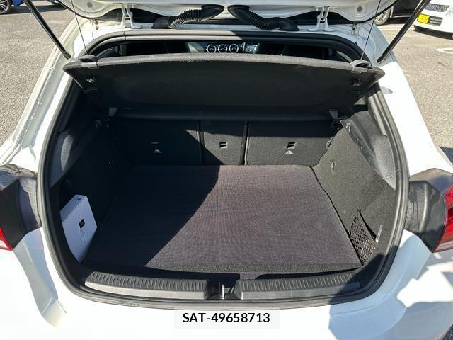 Mercedes Benz A-CLASS 2019-06 7803611-5