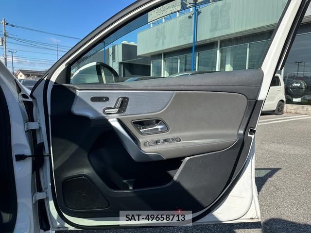 Mercedes Benz A-CLASS 2019-06 7803611-7