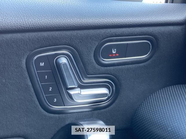 Mercedes Benz A-CLASS 2018-12 7804741-13