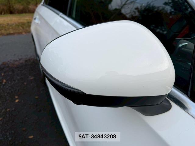 Mercedes Benz A-CLASS 2018-12 7805925-15