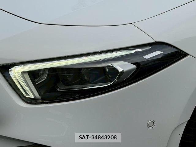 Mercedes Benz A-CLASS 2018-12 7805925-4