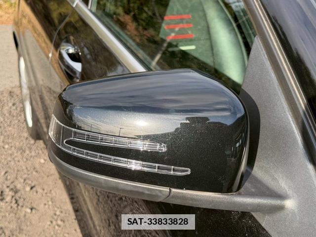 Mercedes Benz A-CLASS 2016-12 7805926-16