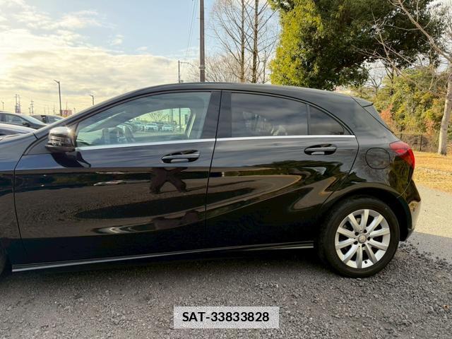 Mercedes Benz A-CLASS 2016-12 7805926-7