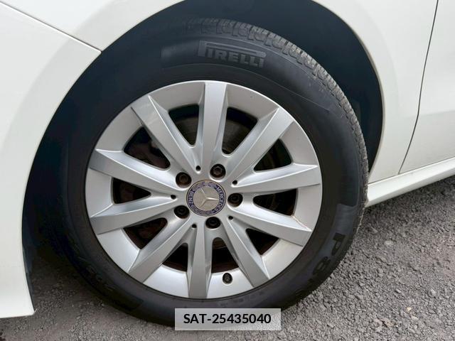 Mercedes Benz A-CLASS 2016-01 7805954-7