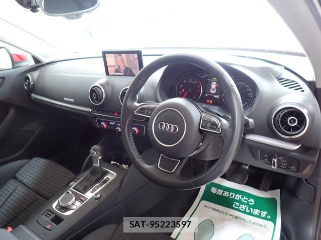 Audi A3 SEDAN 2014-03 7810405-2
