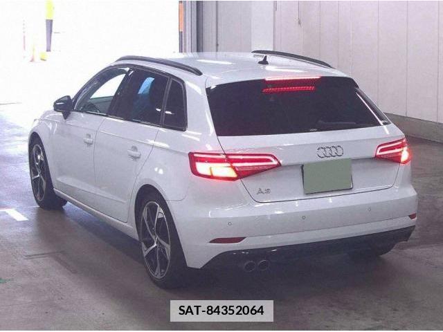 Audi A3 2019-12 7805008-1