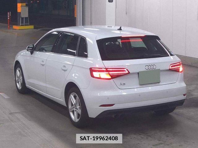 Audi A3 2020-06 7811196-1