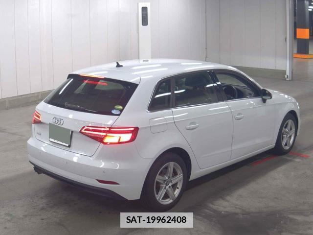 Audi A3 2020-06 7811196-4