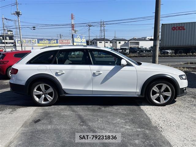 Audi A4 ALLROAD QUATTRO 2011-09 7798237-3