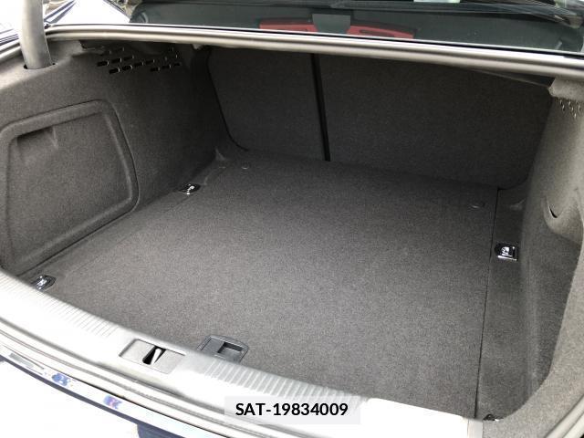 Audi A4 2015-11 7799685-11