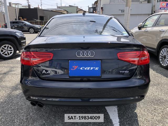 Audi A4 2015-11 7799685-16