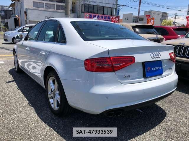 Audi A4 2015-05 7799687-15