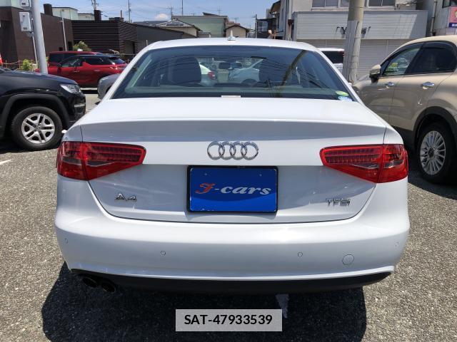 Audi A4 2015-05 7799687-16