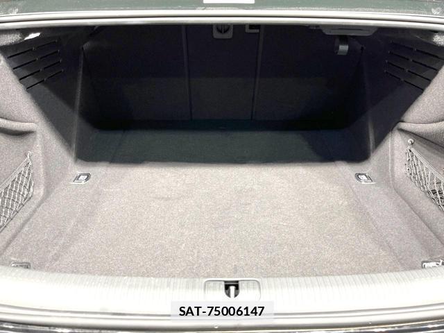 Audi A4 2020-01 7804949-10