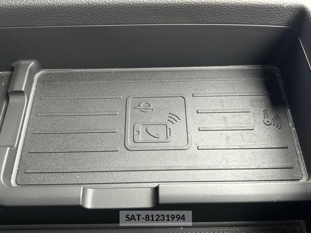Audi A4 2023-05 7809251-10