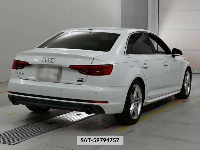 Audi A4 2017-03 7811170-1