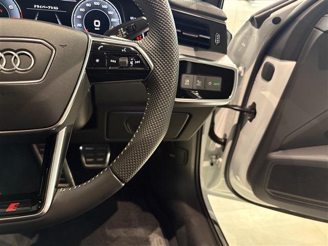 Audi A6 2019-08 7802175-16