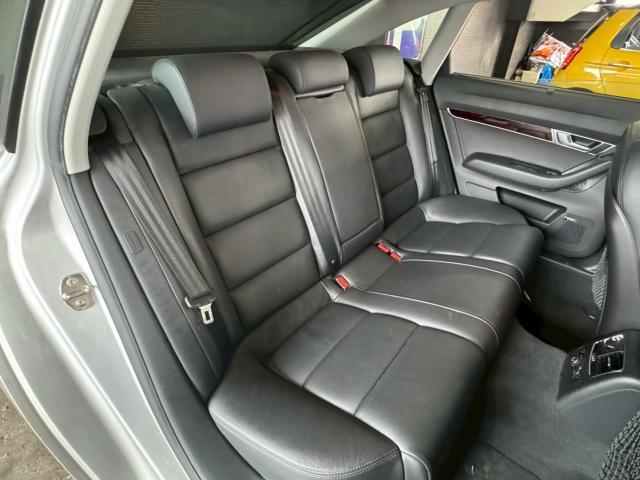 Audi A6 2009-12 7802993-6