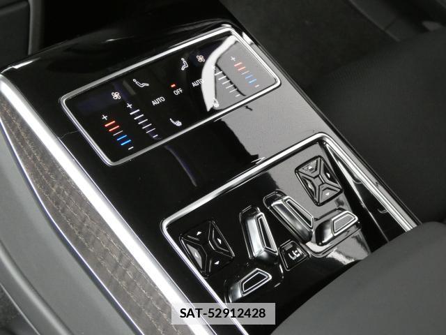 Audi A8 2021-10 7798476-11