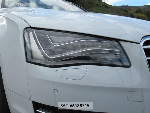 Audi A8 2012-03 7802667-11