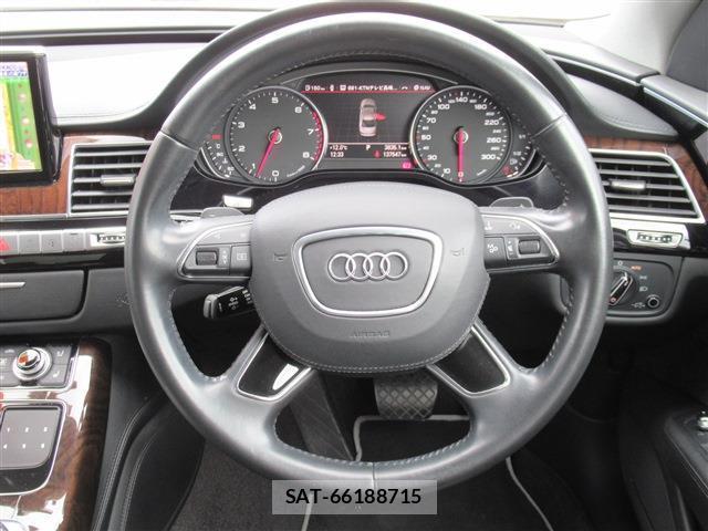 Audi A8 2012-03 7802667-4