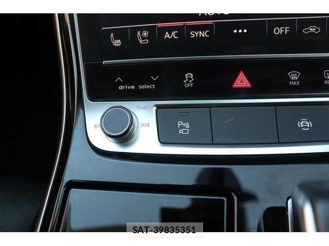 Audi A8 2018-10 7809478-5