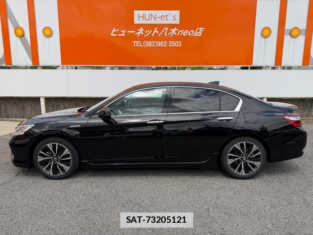 Honda ACCORD HYBRID 2017-08 7796975-1