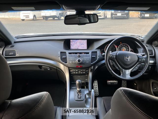 Honda ACCORD TOURER 2013-03 7794833-2