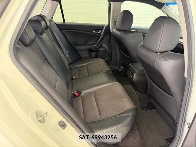 Honda ACCORD TOURER 2009-11 7809308-10