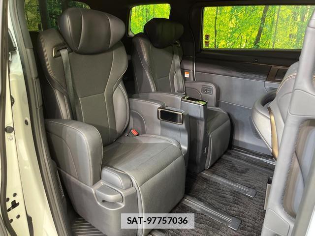 Toyota ALPHARD HYBRID 2023-09 7793289-8
