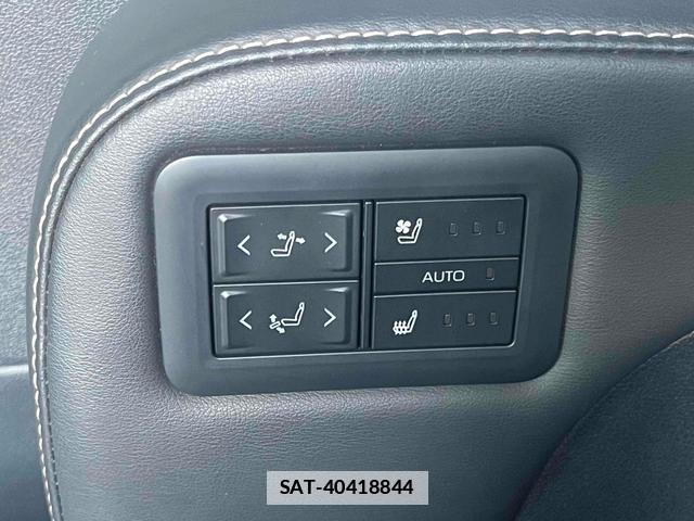 Toyota ALPHARD HYBRID 2023-10 7794607-6