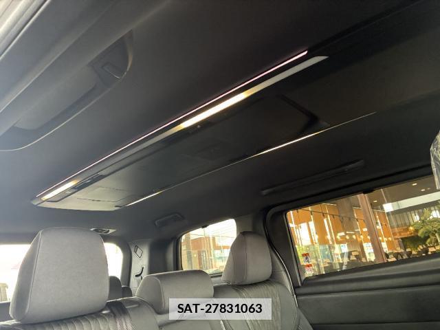 Toyota ALPHARD HYBRID 2025-11 7801715-16