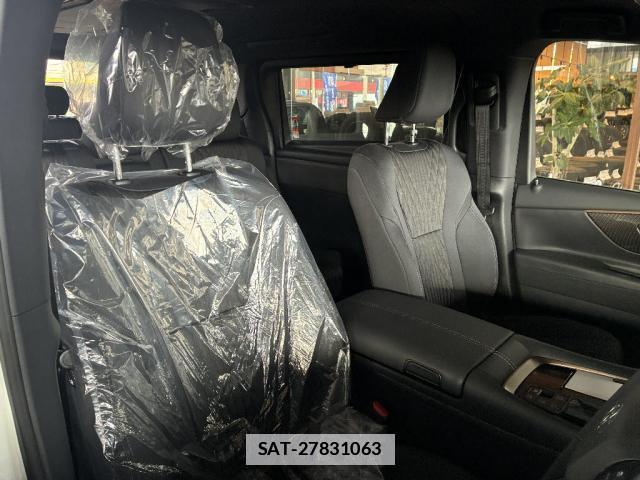 Toyota ALPHARD HYBRID 2025-11 7801715-3