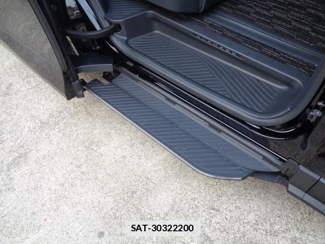 Toyota ALPHARD HYBRID 2026-06 7802041-12